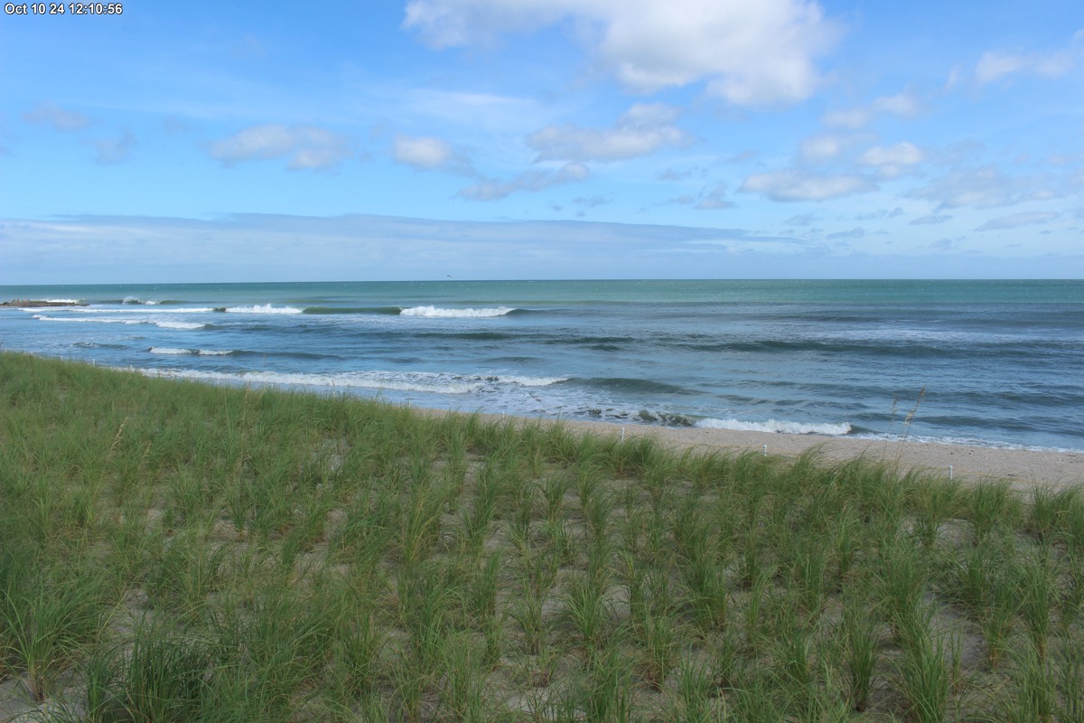 Experience Bathtub Beach Live Camera: A Virtual Window to Paradise